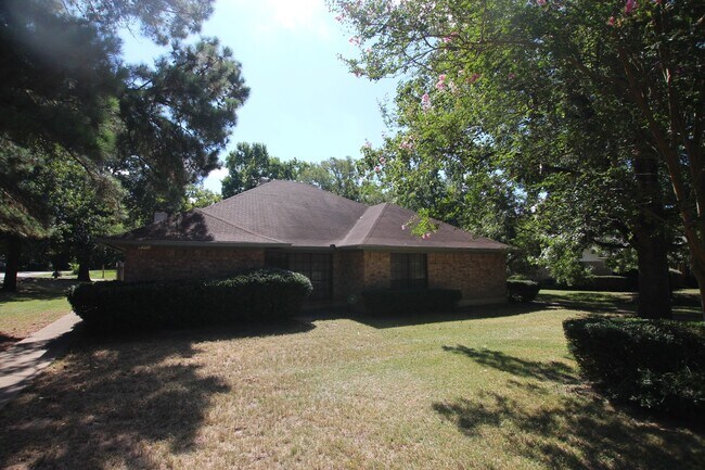 Foto del edificio - Garrett Duplex 8302/8304