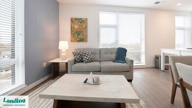 Building Photo - 1215 N Fayette St