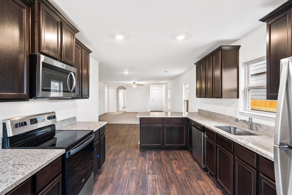 Foto principal - 205 Allington Cir