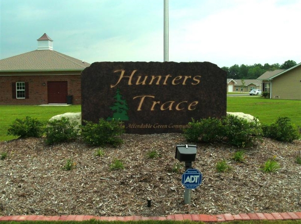 Foto principal - Hunter's Trace Subdivision