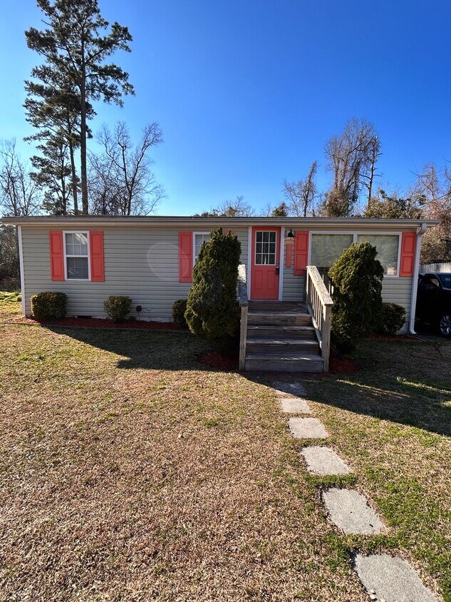 2463 NC172, Sneads Ferry, NC 28460 House Rental in Sneads Ferry, NC