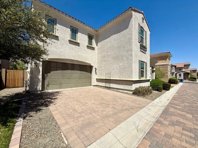 Building Photo - 17222 N 9th Pl