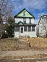 Building Photo - 1014 Arlington Ct