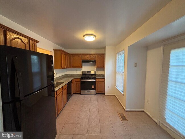 Foto del edificio - 13874 Coleman Ct