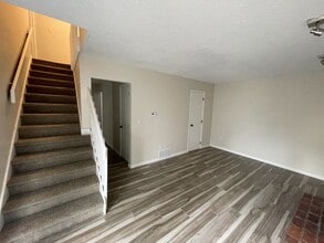 Building Photo - 1778 Watertower Dr