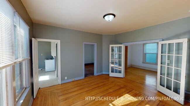 Foto del edificio - 221 W Prospect St