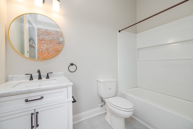 Building Photo - Broad St Lofts & Fitness Studio, LLC