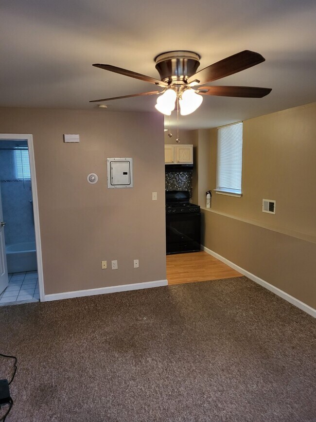 92 Hecker St, Staten Island, NY 10307 House Rental in Staten Island