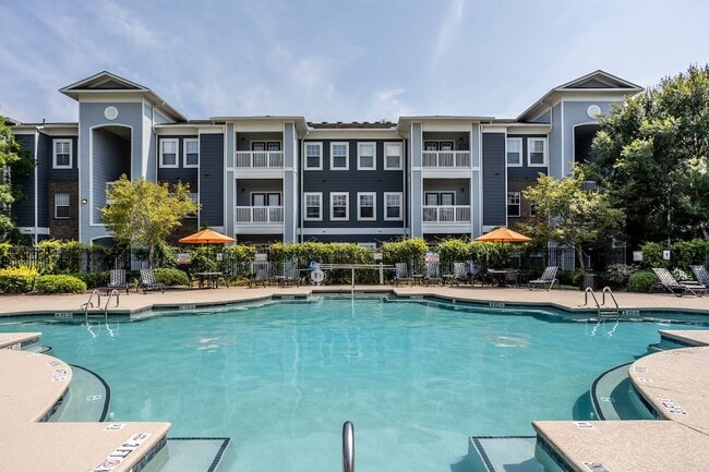Building Photo - Bexley Panther Creek
