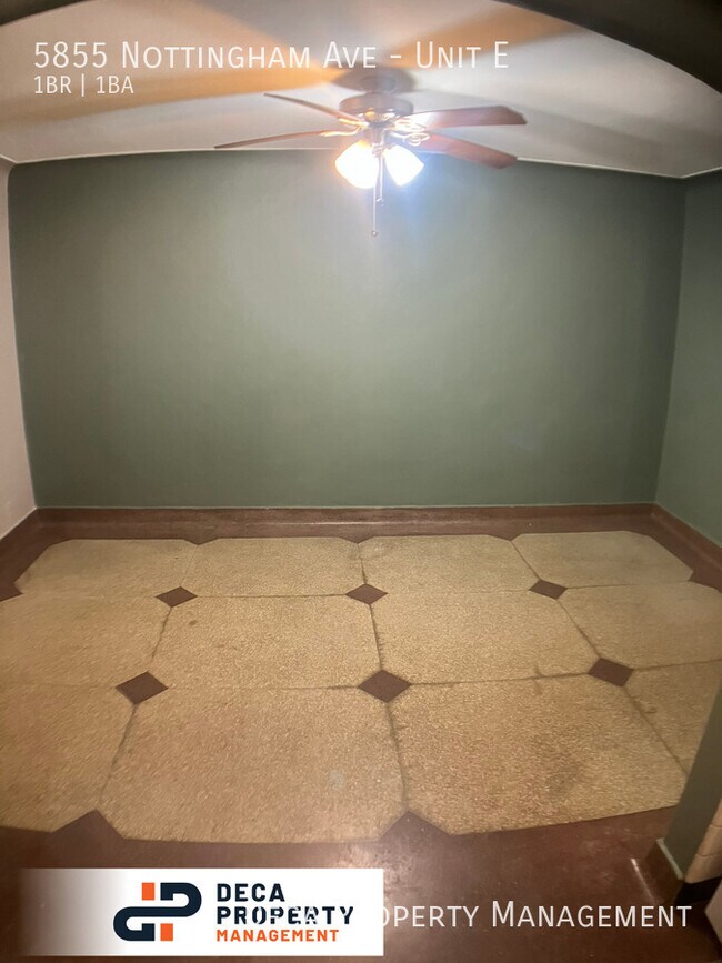 Building Photo - 1 Bedroom Apartment