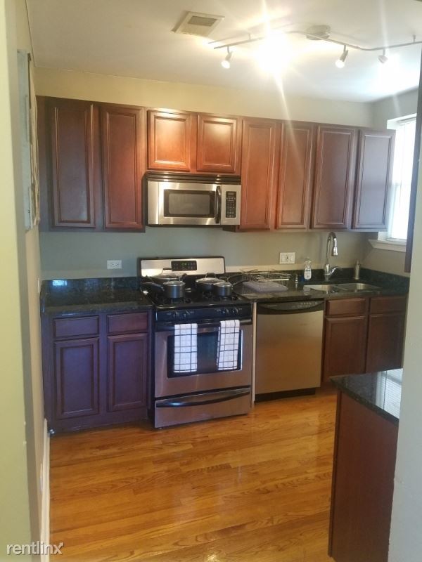 Primary Photo - 2 br, 1 bath Condo - 40 N Menard Ave 3 Unit 3