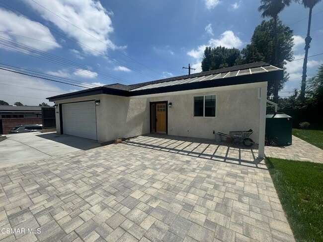 Building Photo - 17018 Midwood Dr