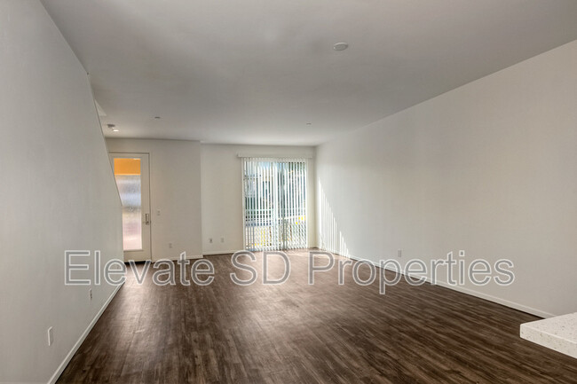 Foto del edificio - 2888 C St