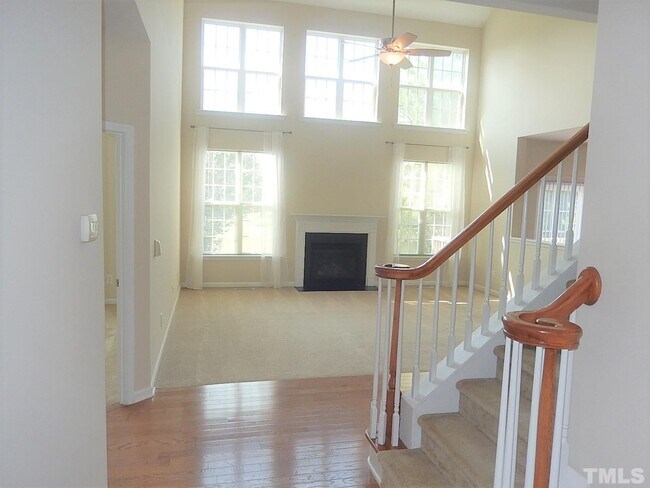 Building Photo - 1504 Bolus Ct