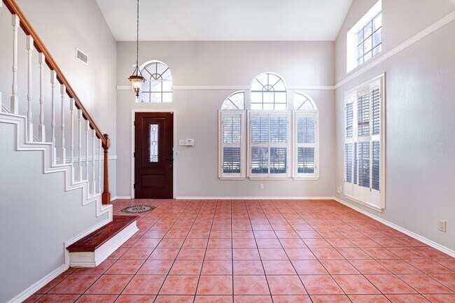 Building Photo - ***APPLICATION CURRENTLY UNDER REVIEW***HU...