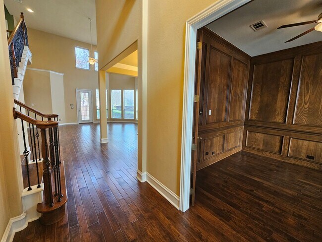 Foto del edificio - Ready for immediate move in – Bedford, TX