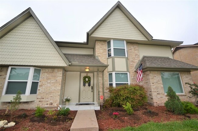 Building Photo - 2626 Valley Field Dr