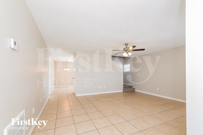 Foto del edificio - 3789 Huntwicke Blvd