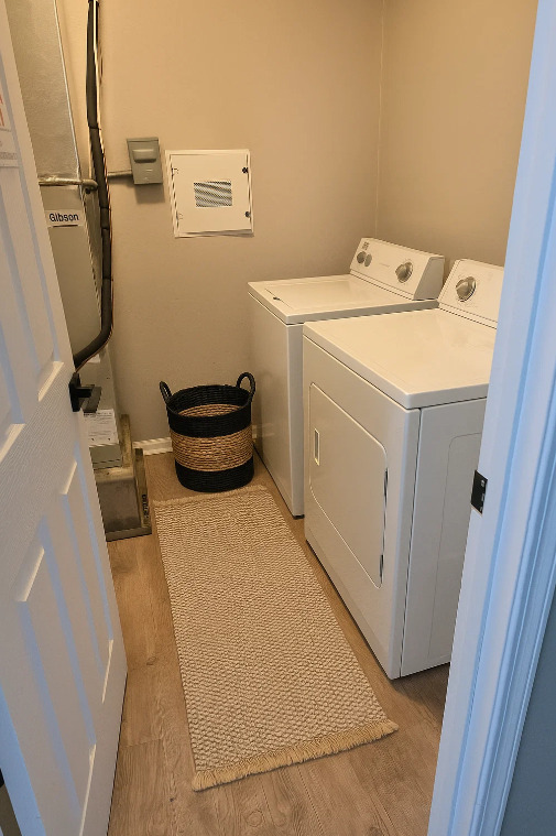 Building Photo - Owens Lake Commons