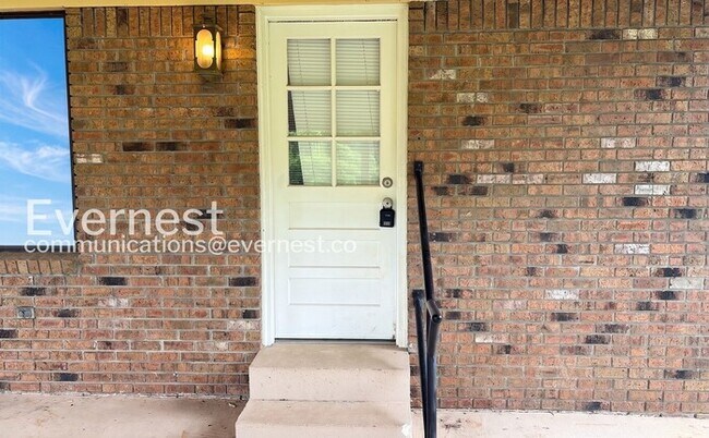 Foto del edificio - 6787 Pleasant Hill Rd