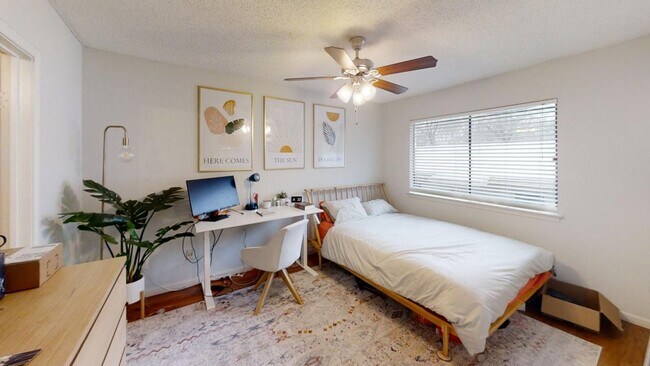 Foto del edificio - 1610 Waterston Ave