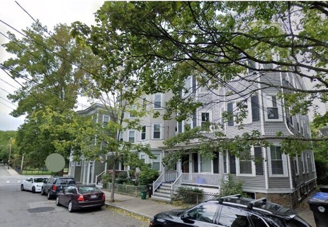 Building Photo - 102 Franklin St