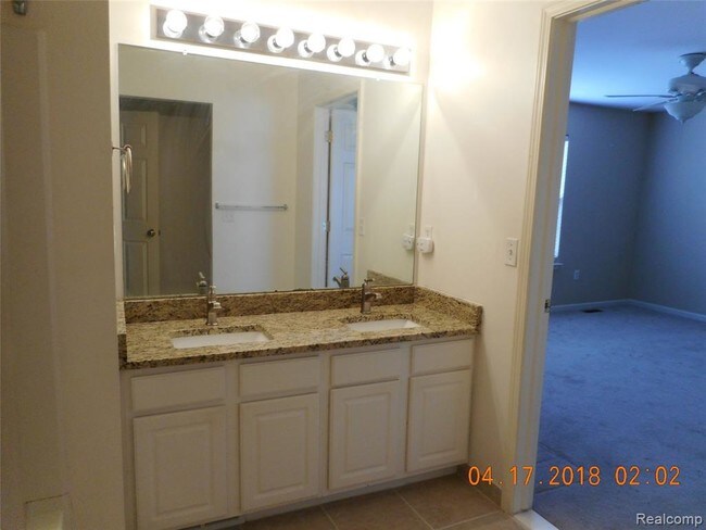 Foto del edificio - 519 Cherry Orchard Rd