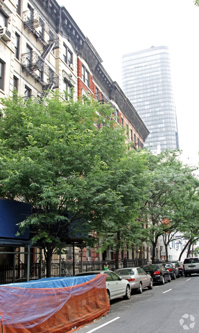 Building Photo - 336 E 67th St