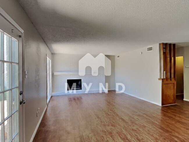 Building Photo - 6213 Indiana Avenue