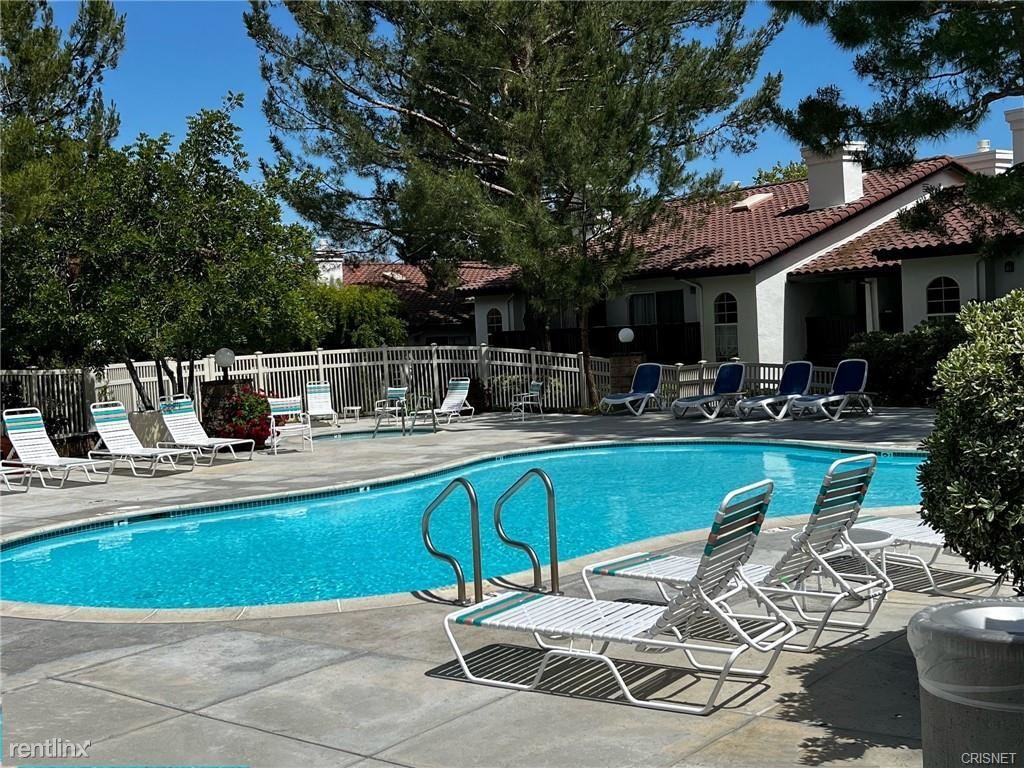 Building Photo - 2 br, 2.5 bath House - 5480 Spanish Oak Ln...