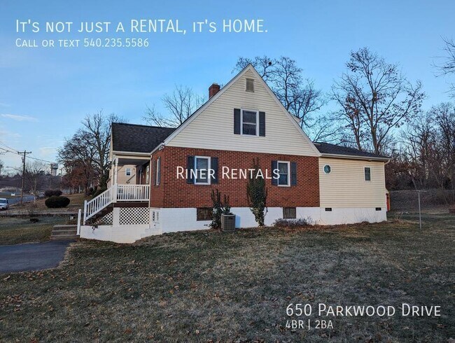 Photo - 650 Parkwood Dr House