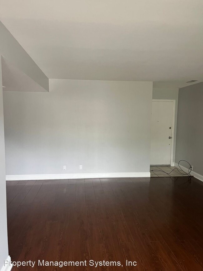 Foto del edificio - 2 br, 2 bath House - 5780 S Waterbury Way ...