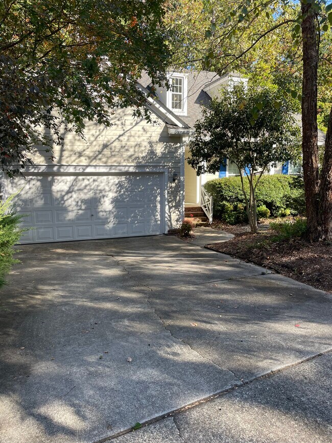 Building Photo - 106 Swiss Stone Ct