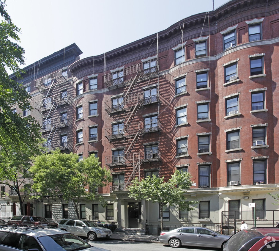 Building Photo - 502 W 143rd St