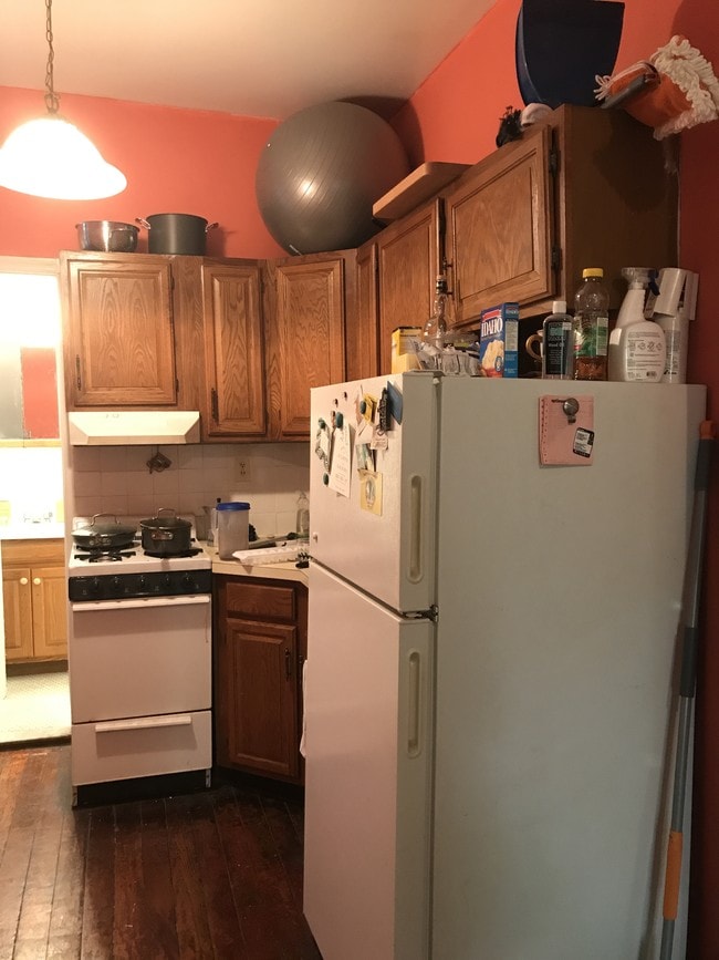 Interior Photo - 750 Washington Ave