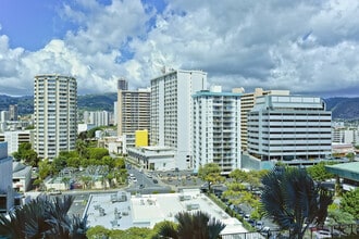 Building Photo - 1555 Kapiolani Blvd