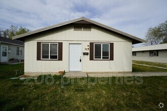 Building Photo - 315 Ivy St