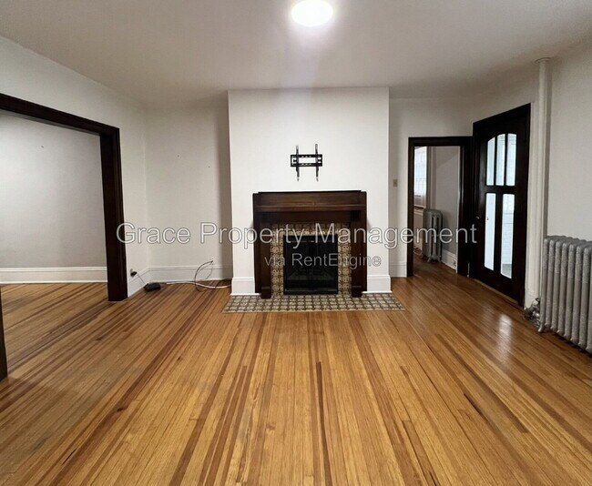 Photo - 523 East 12th Avenue Apartment