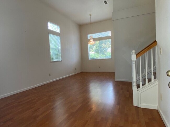 Building Photo - West Roseville home