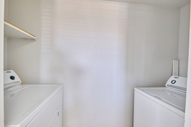 Photo - 21st Dr House