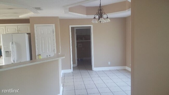 Building Photo - 3 br, 2.5 bath House - 1092 Old Ware Rd
