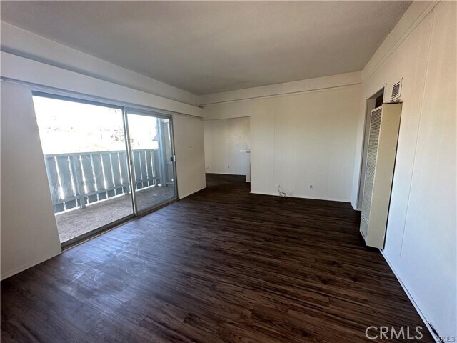 Building Photo - 440 Rosecrans Ave