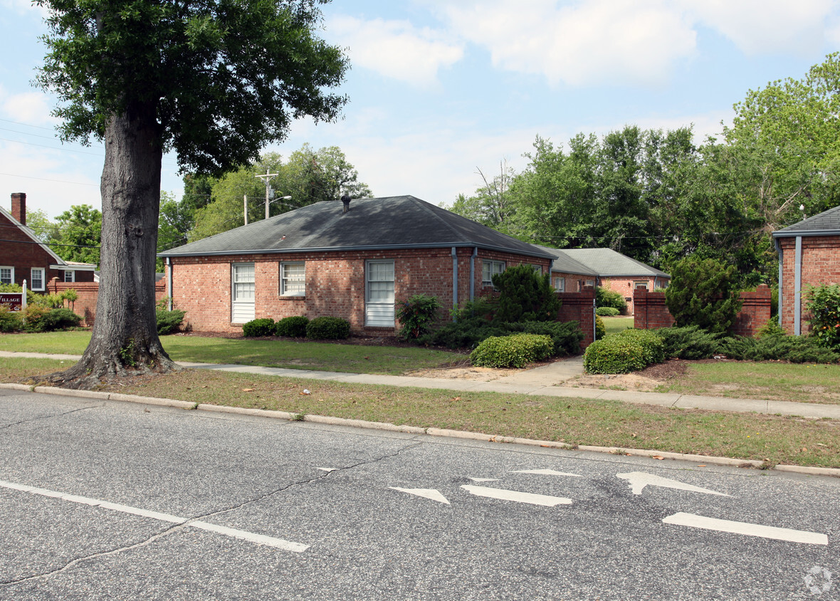 Primary Photo - Towne Village Apartments