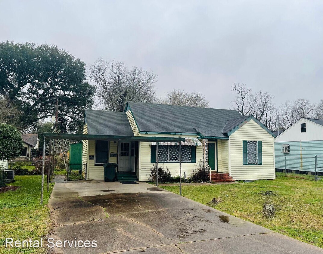 3 br, 2 bath House 5267 Sunset Ave House Rental in Beaumont, TX