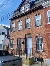 Building Photo - 508 Park St