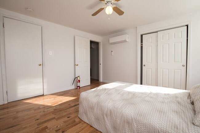 Foto del edificio - 2731 Brown Street