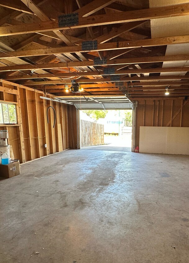 Foto principal - 1565 Hanover St