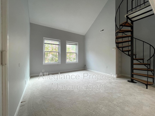 Building Photo - 4711 30th St S