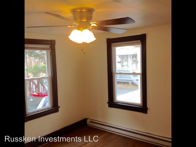 Building Photo - 48 Hallet St