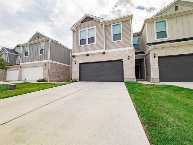 Foto del edificio - 2725 Woodall Dr